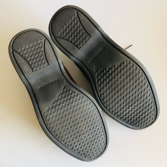 Skechers Men’s Relaxed Fit Revelt Remex Derby Extra Wide - Picture 13 of 16